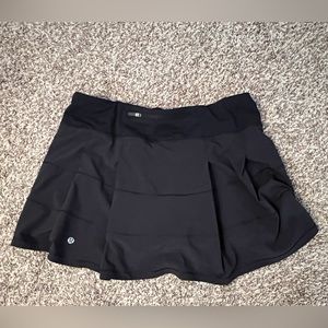 Lulu lemon skort
